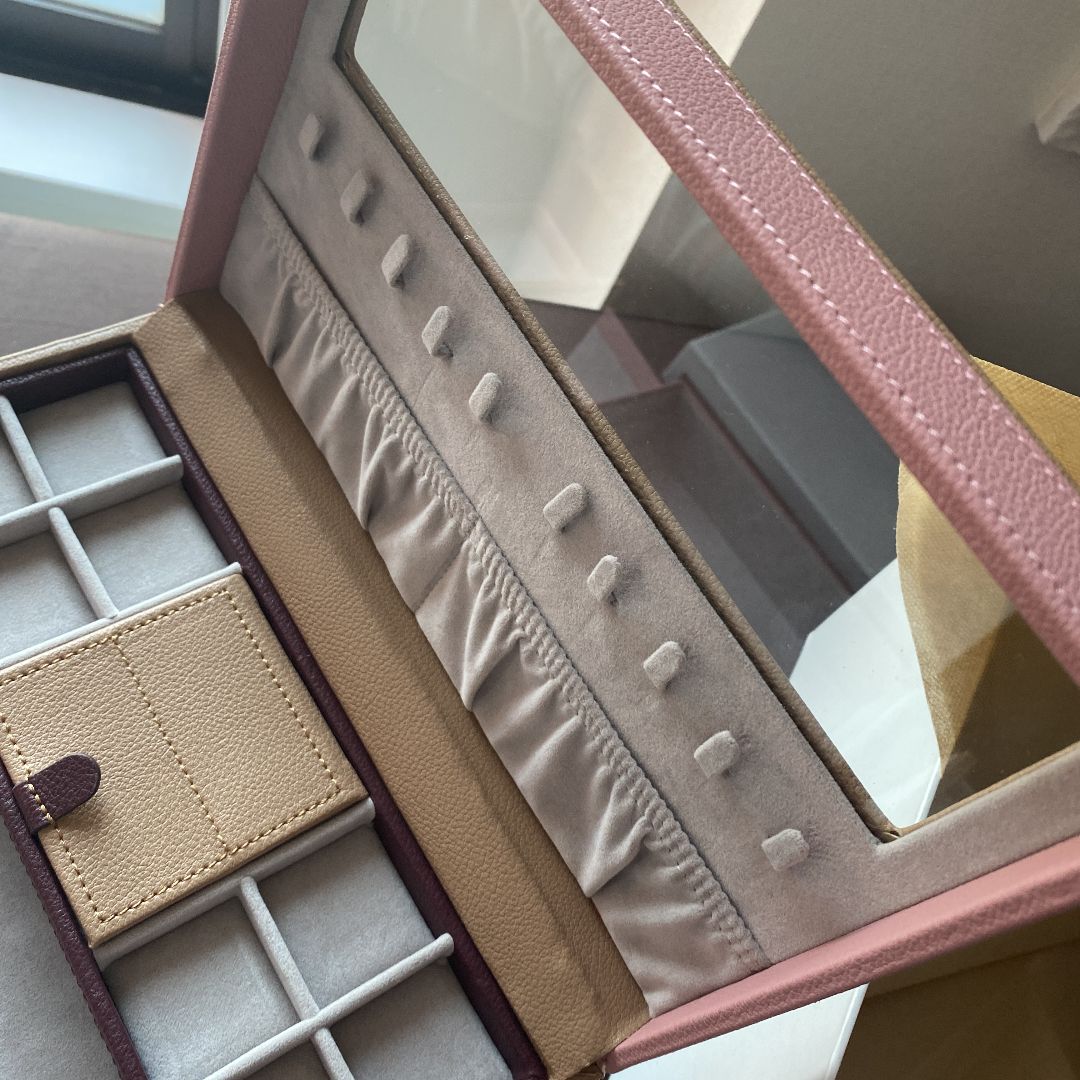 ジュエリーボックス　LAZY SUSAN ジュエリーケース　ピンク指輪ケース ジュエリーボックス LAZY SUSAN ジュエリーケース ピンク指輪ケース