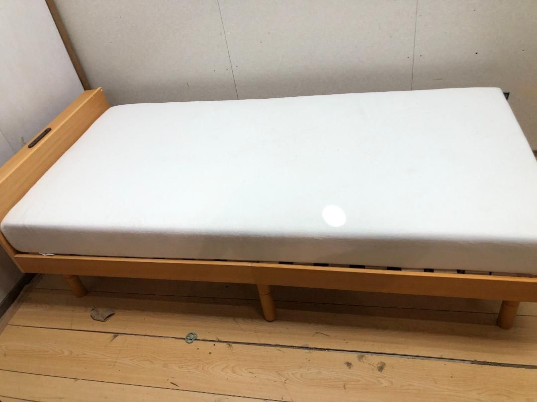 ジヌス シングルベッド