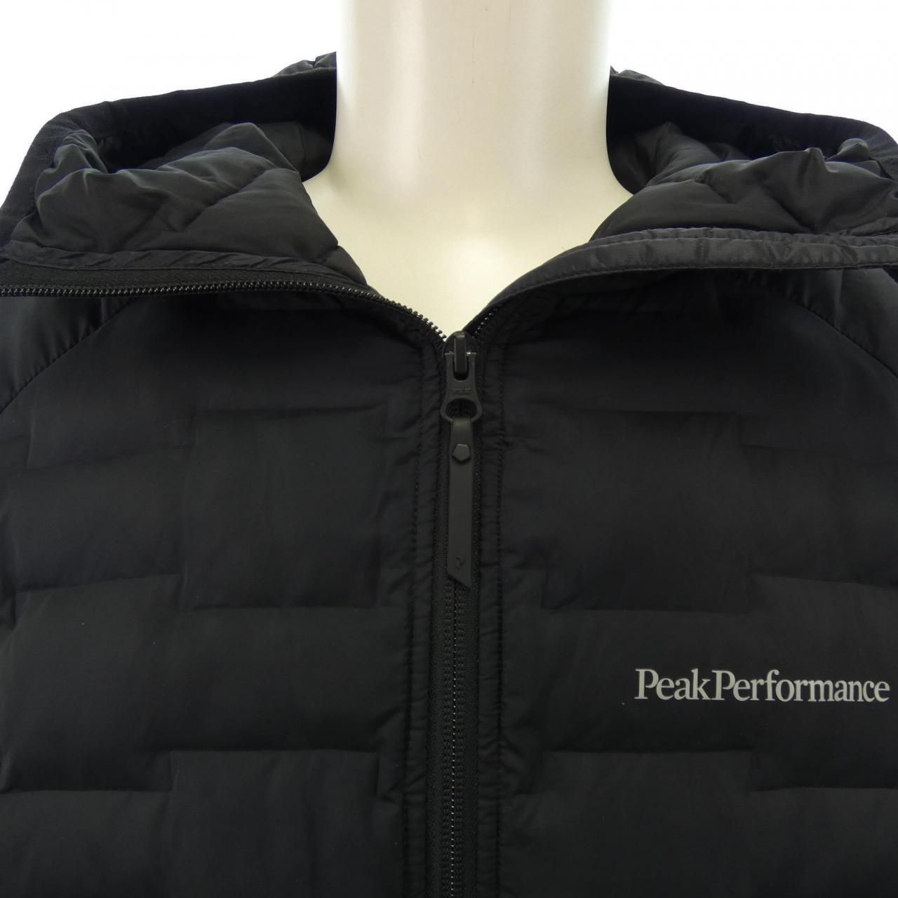 ピークパフォーマンス PEAKPERFORMANCE ブルゾン - メルカリ 