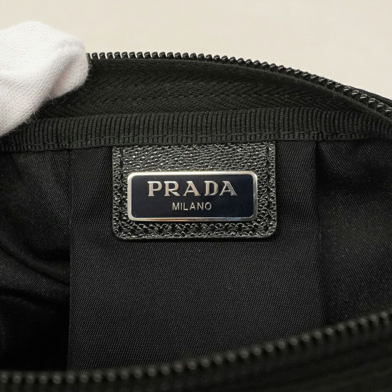 プラダ(Prada) プラダ ポーチ ナイロン ブラック レディース