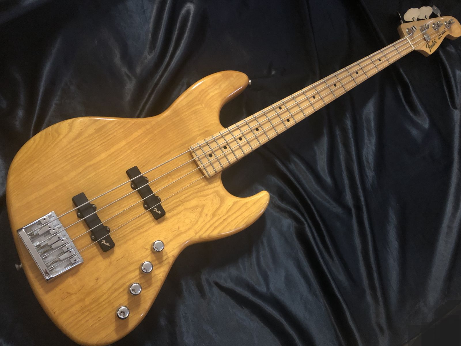 Fender Japan | JBR-80M