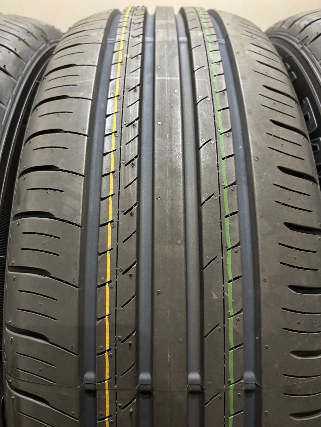 225/60R18 DUNLOP GRANDTREK PT30 新車外し 2024年製 新車外し品】ダンロップ グラントレック PT30 225