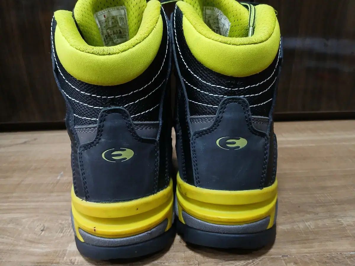 GORE-TEX ゴアテックス