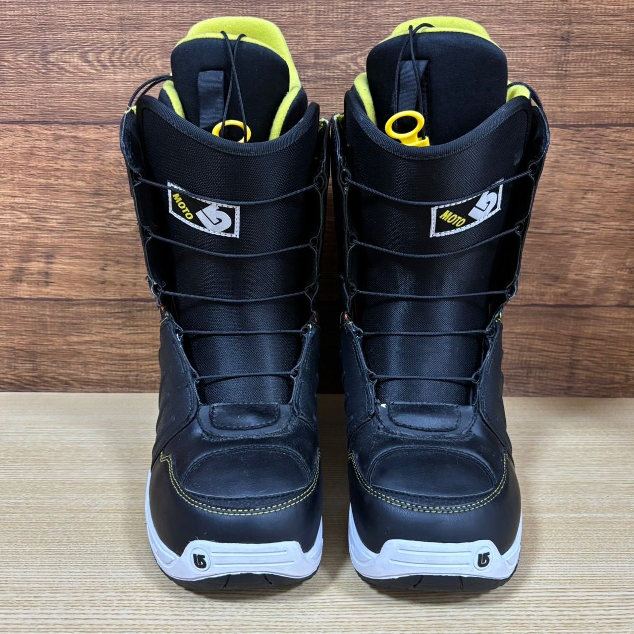 BURTON バートン MOTO モト メンズ スノーボードブーツ27cm オールラウンドモデル パウダー ジャンプ グラトリ ジブ トリック フリーラン