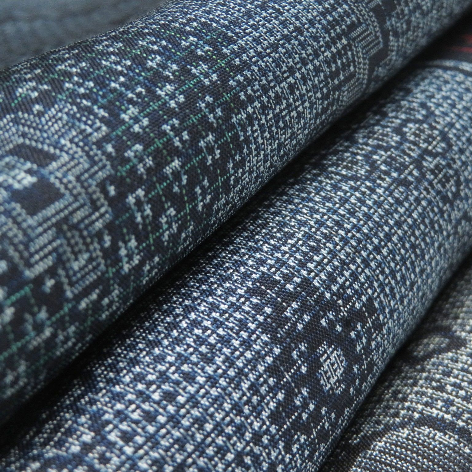 T9 着物 正絹 大島紬 アンティーク まとめ売り 5点 イチゴの大島