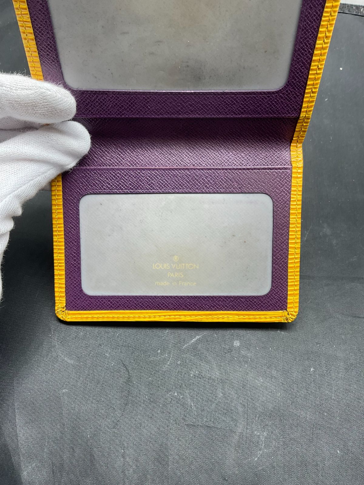 LOUIS VUITTON ルイヴィトン カードケース 二つ折り エピ イエロー