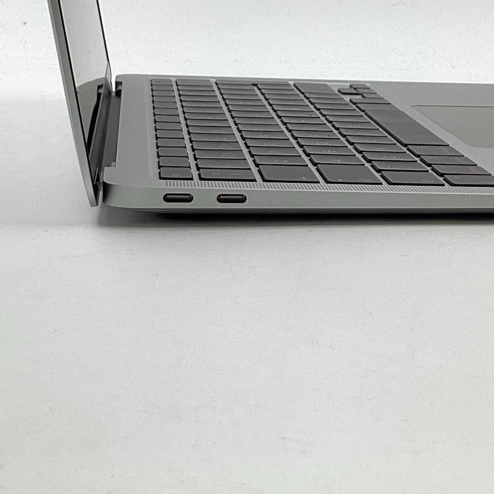 Apple MacBook
