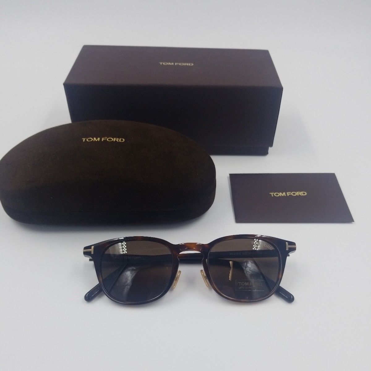 TOM FORD TF876-D 52E  アジアンフィット145mm