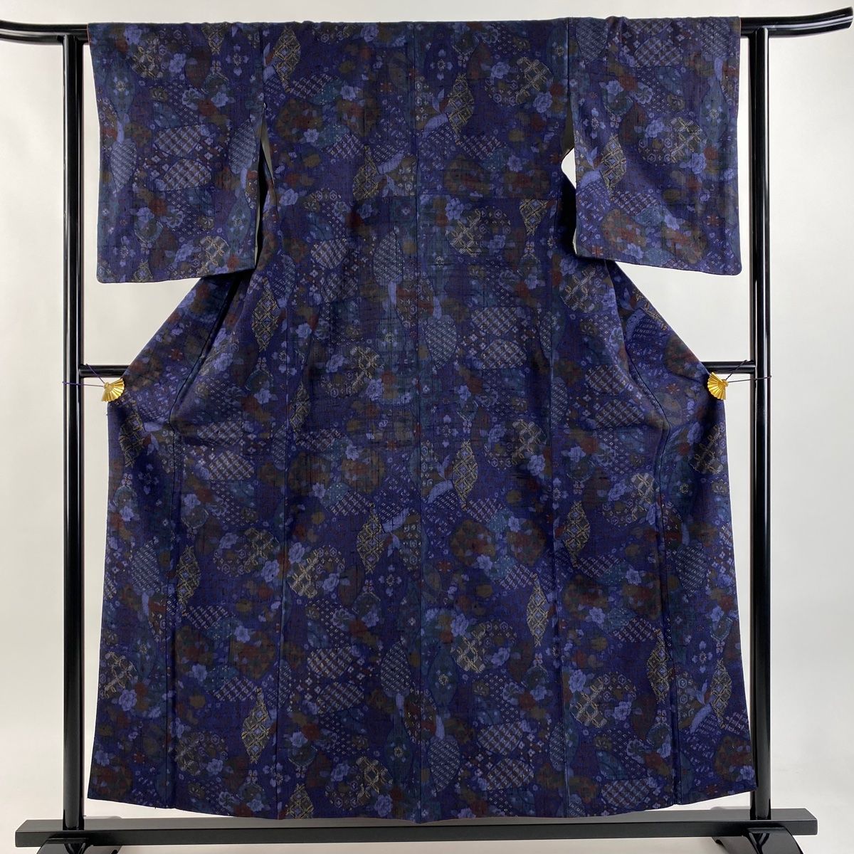 小紋 身丈156cm 裄丈62cm S 袷 紬地 七宝 草花 金彩 濃紫 正絹 秀品