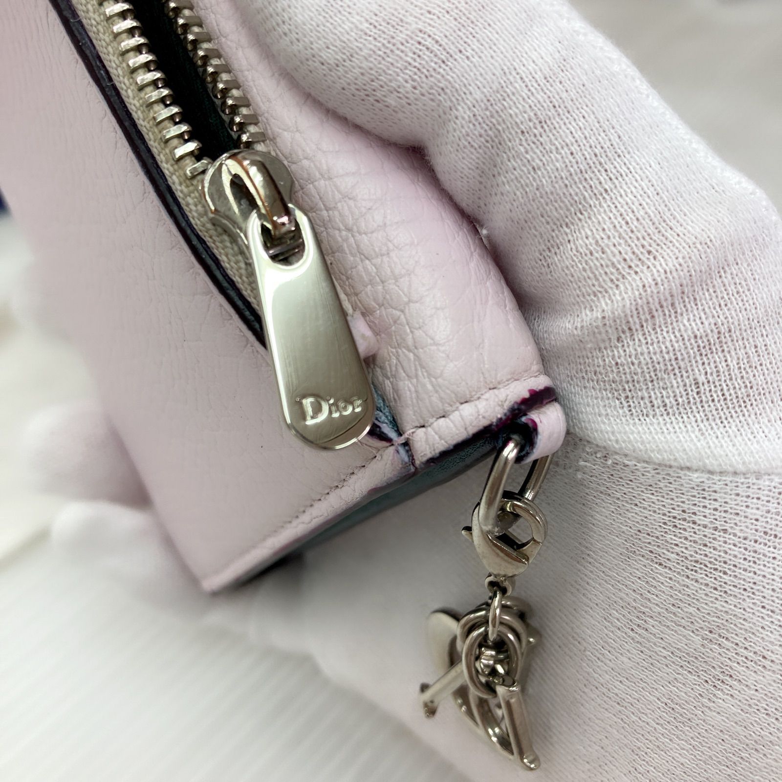 Dior ディオリッシモ レター型 財布 ピンクベージュ - 折り財布