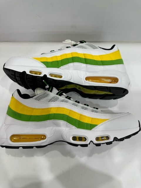 美品 NIKE ナイキ AIR MAX 95 ESSENTIAL DQ3429-100 エアマックス95 ...