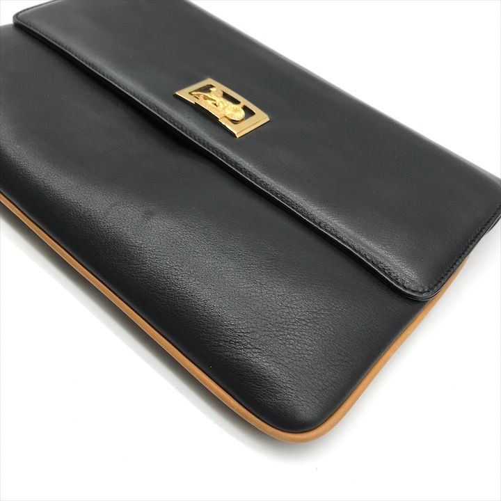 美品 CELINE セリーヌ 馬車金具 レザー クラッチ セカンド
