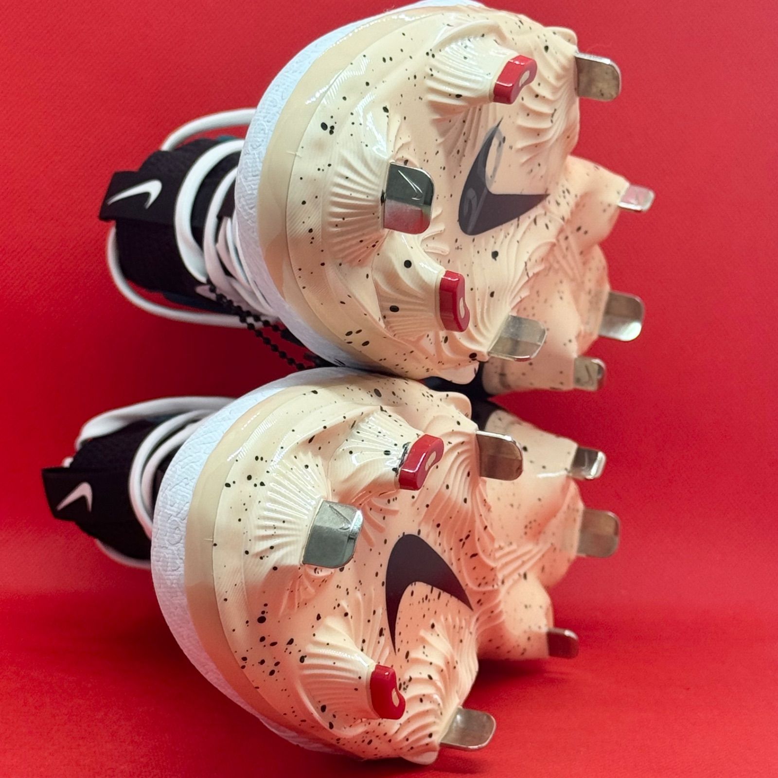 【最終値下げ】 海外限定 日本未発売 ナイキアルファハラチ 26cm 希少カラー ナイキ 野球スパイク アルファハラチNXT 26.5cm