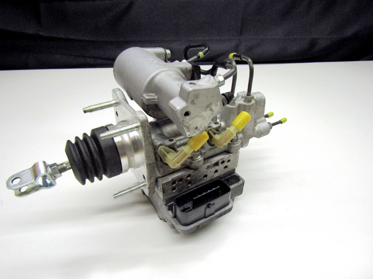トヨタ NHP10 アクア 前期 純正 ABSアクチュエーター ブレーキブースター 47050-52030 47070-52020 47 829km