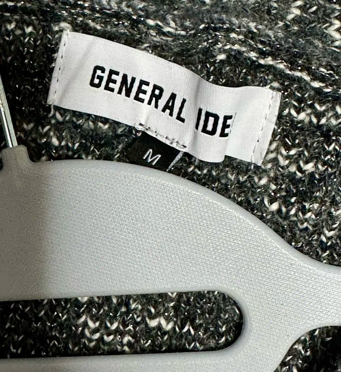 ジェネラルアイデア