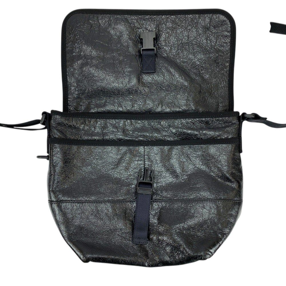 □未使用□ バレンシアガ エクスプローラー メッセンジャー ショルダー