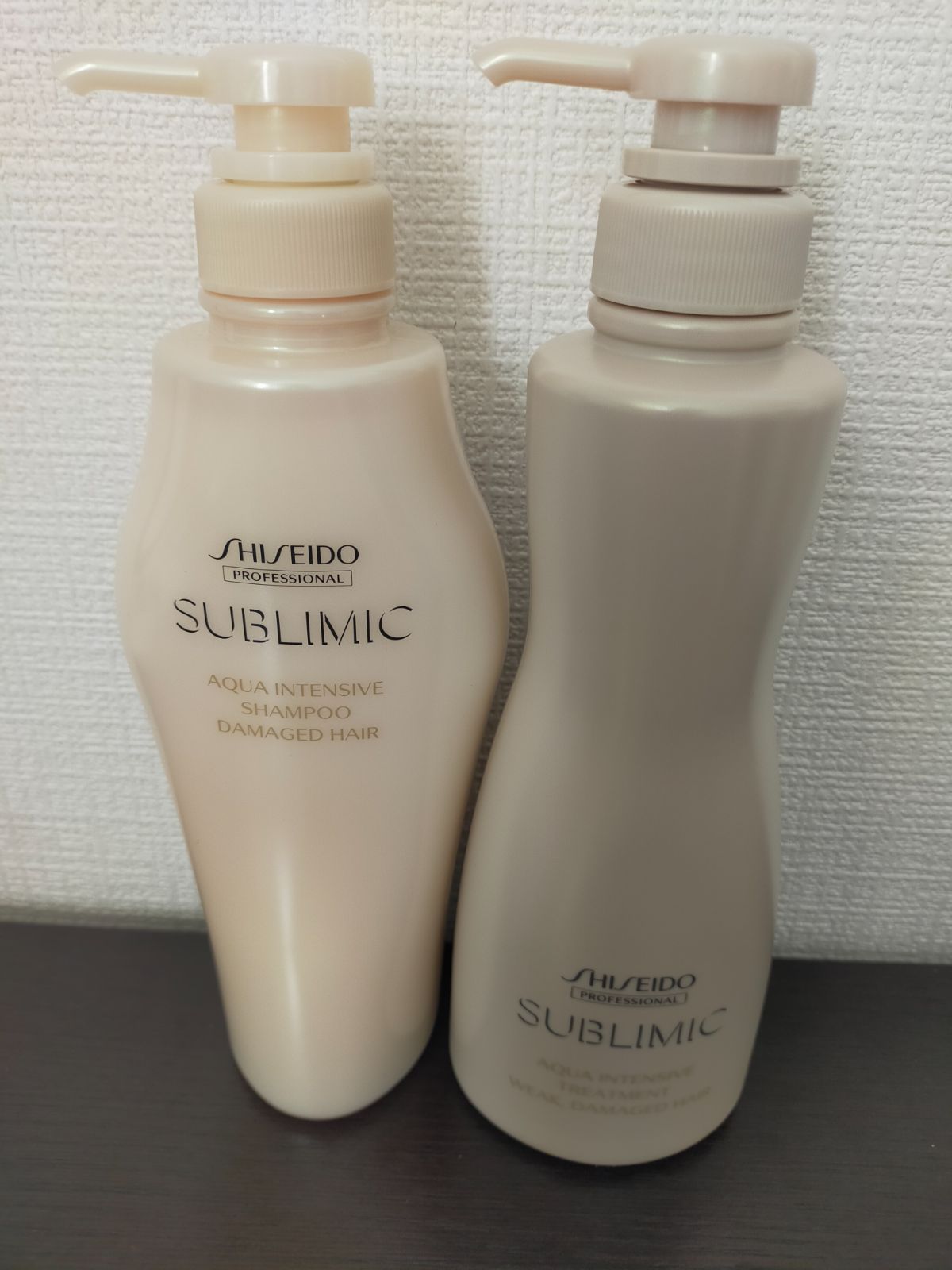 アクアインテンシブ シャンプー500mlとトリートメント W 500g