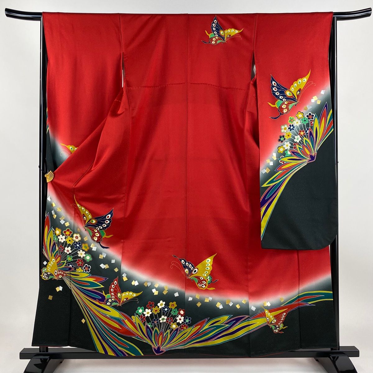 振袖 身長152-167cm 赤×白　正絹 振袖 身丈162.5cm 裄丈68.5cm L 袷 牡丹 ヱ霞 金糸 金彩 赤 正絹