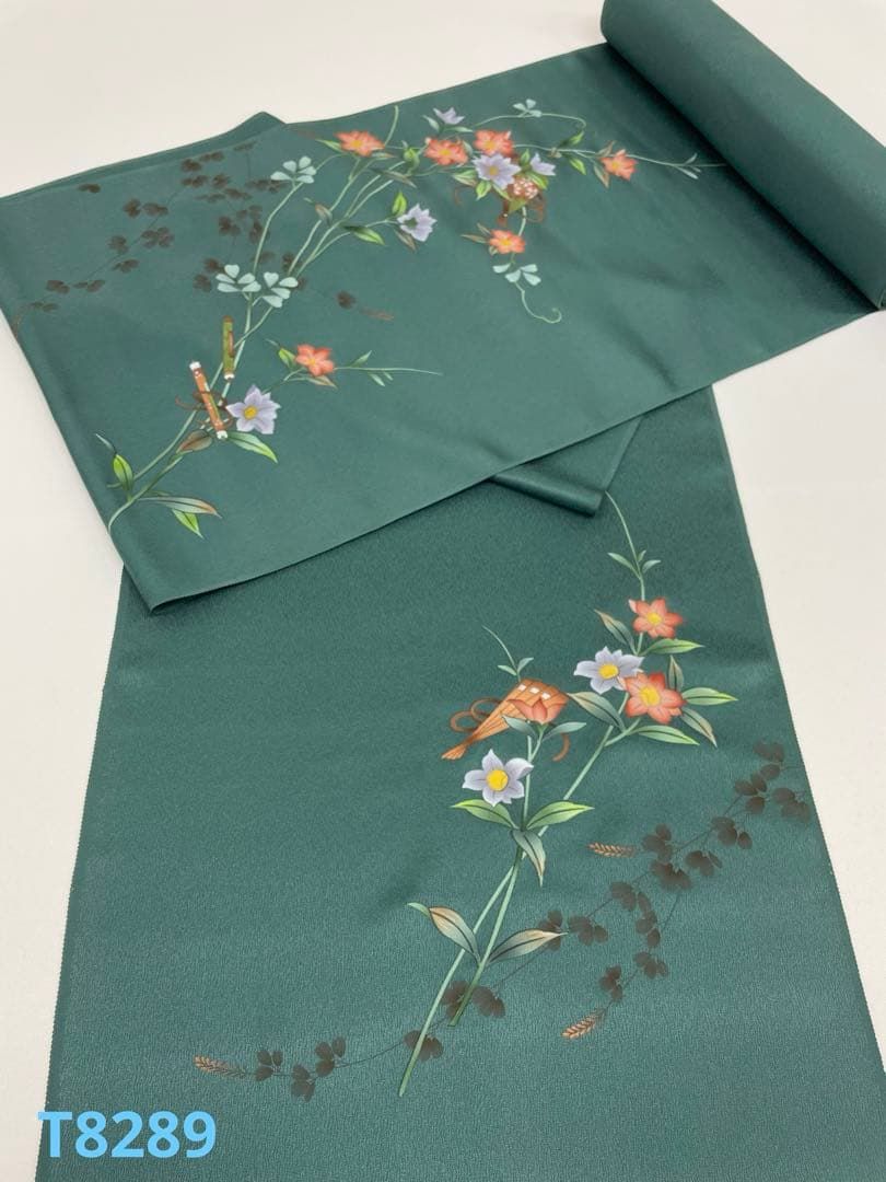 付け下げ 紋意匠 ストレートグリーン色 正絹 反物 - メルカリ