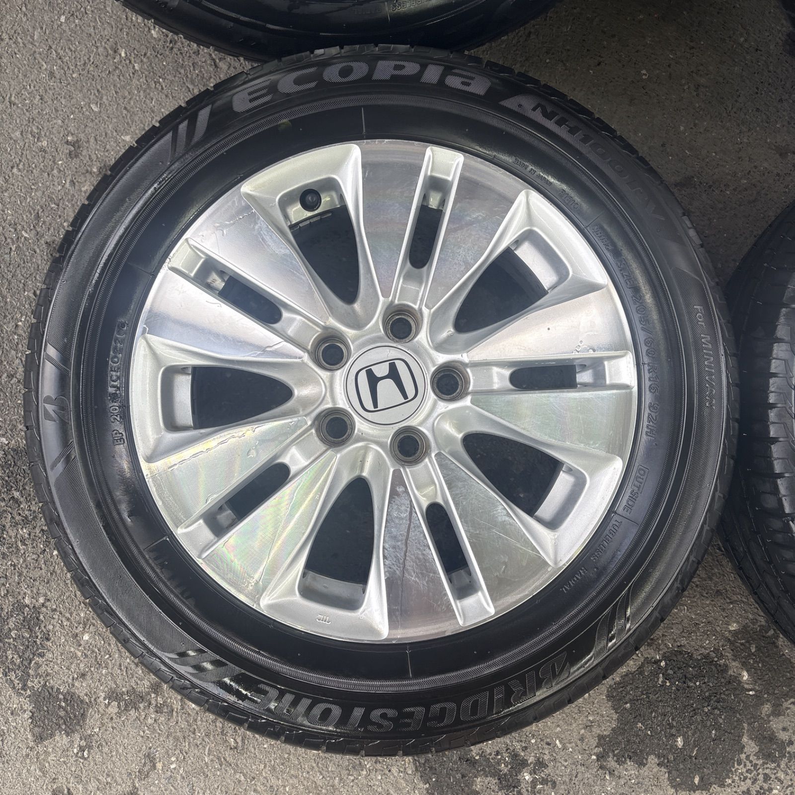 ホンダ ステップワゴン 205 60R16 純正ホイールタイヤセット FFCRYSTALESIA_COM
