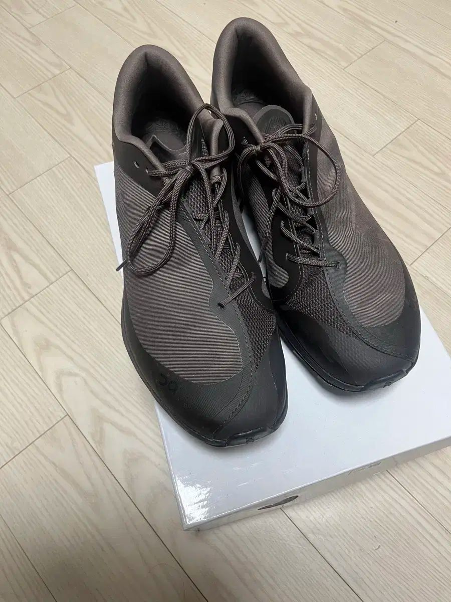 単ランニング パフ クラウドベンチャー 290