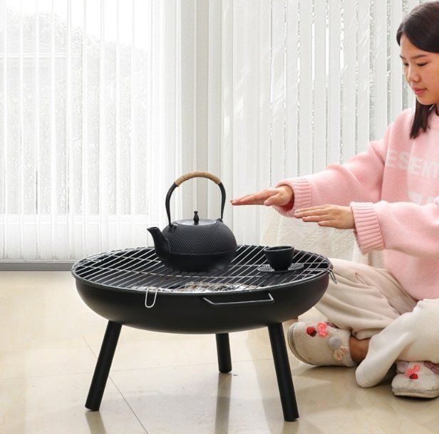 ストーブを焼く家庭用ストーブ炭火鉢屋外暖房ストーブグリル室内バーベキューストーブ炭囲炉裏でお茶を沸かす