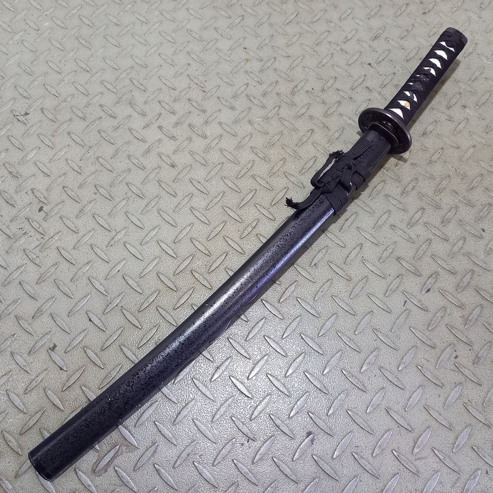 日本刀　刀　脇差し模造刀　アンティーク　中古品 日本刀 美術刀 宮本武蔵 小刀 脇差し 模造刀 鑑賞用 刀 日本製