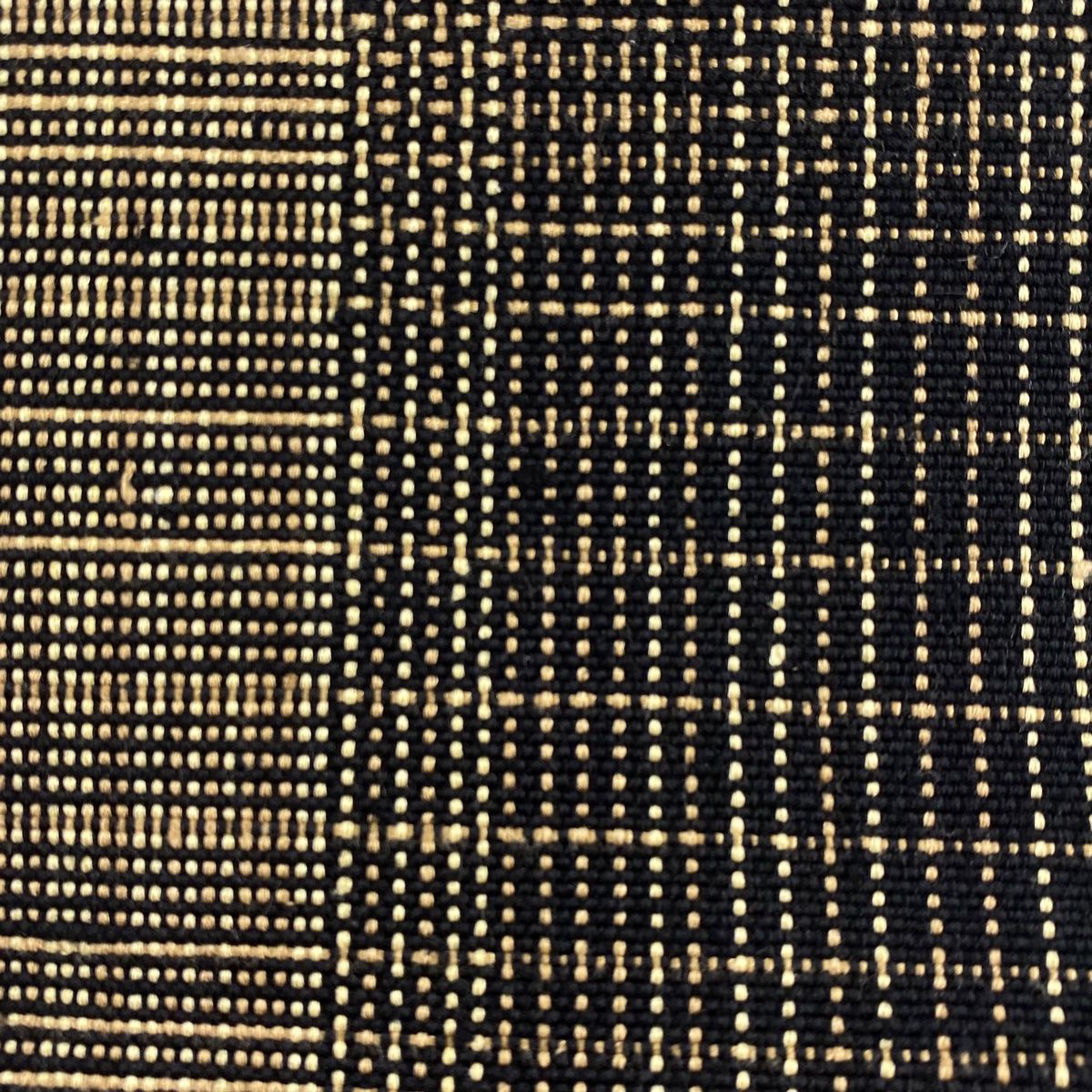 送料無料! 名古屋帯 秀品 八寸名古屋帯 松葉仕立て 幾何学模様 薄茶色 正絹