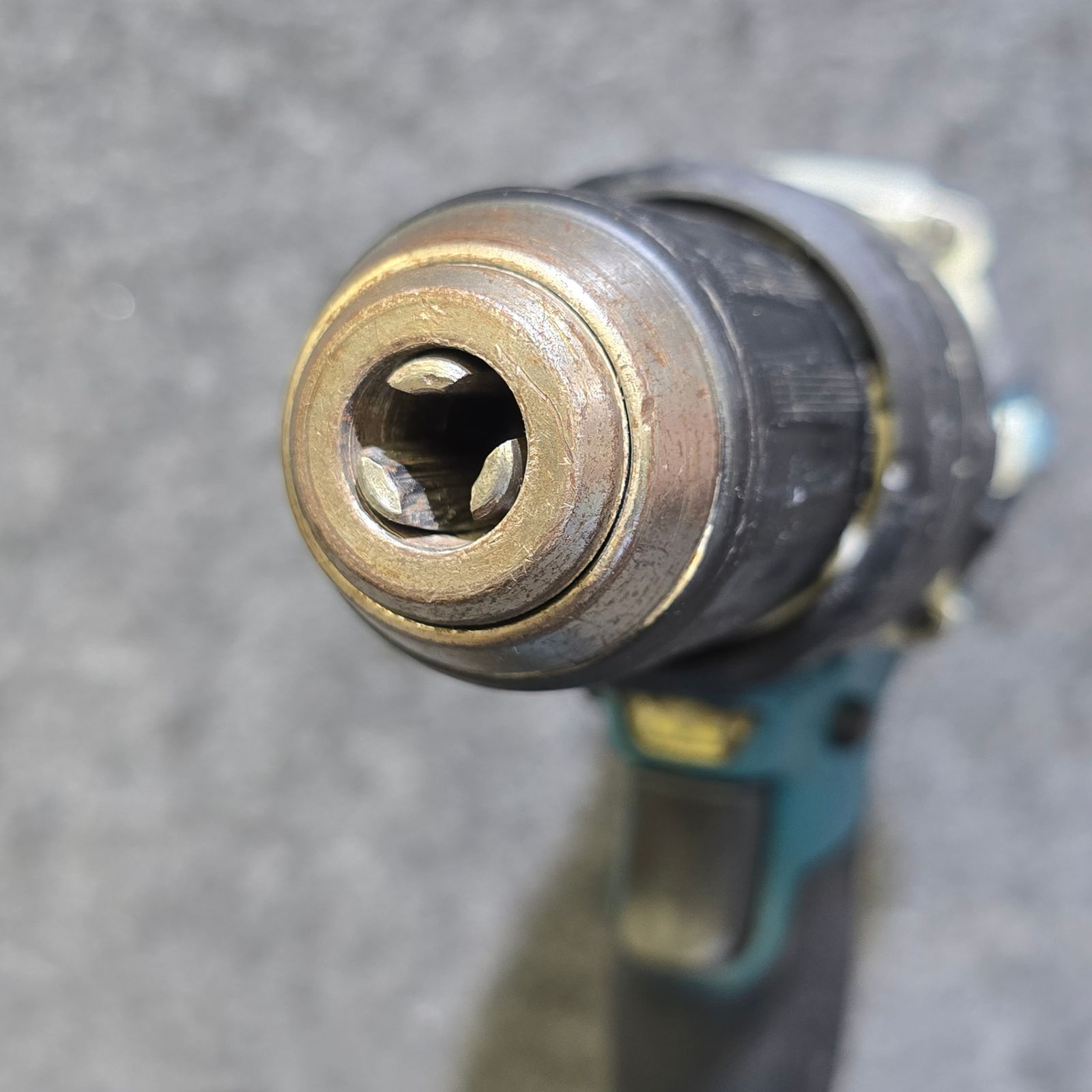 コードレス振動ドリルドライバー HP484DZ