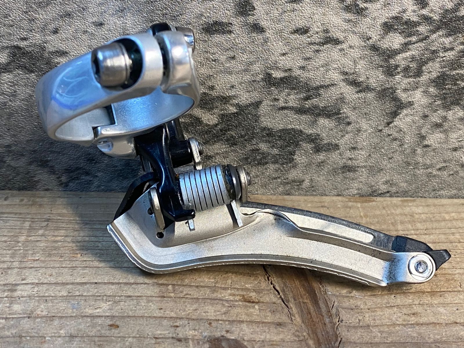 JD724 カンパニョーロ CAMPAGNOLO レコード RECORD QS フロント