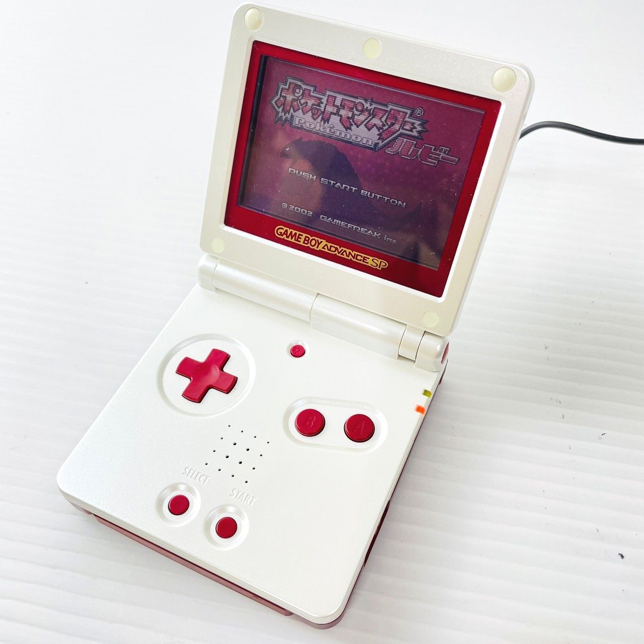 ☆美品☆ 動作品 GBA SP本体 ファミコンカラー どぎつい ゲームボーイ  