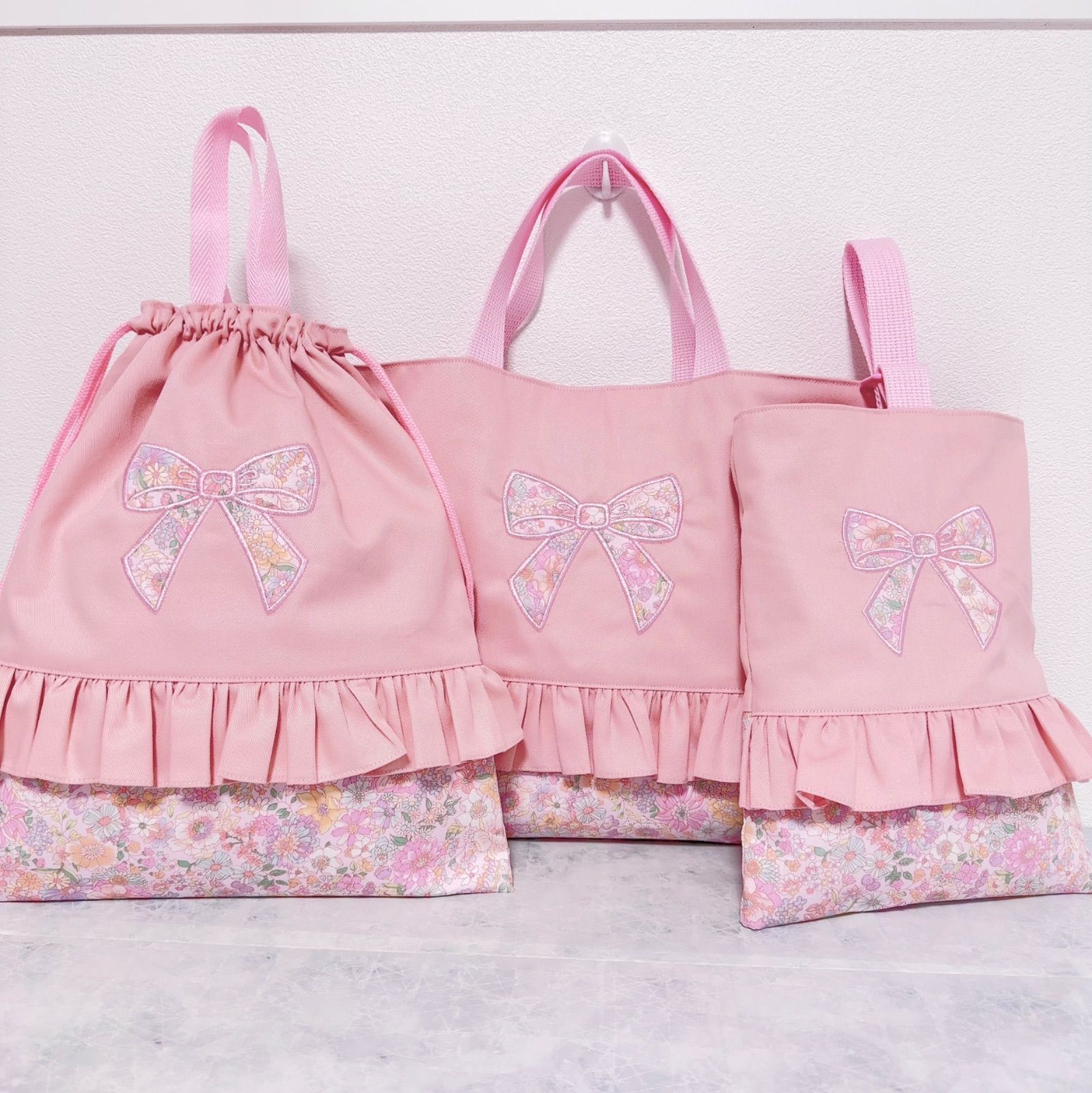 くすみピンク さくらんぼ 花柄 レッスンバック 上履き袋 体操着袋 給食袋 さくらんぼ レッスンバック 上履き袋 体操着袋 給食袋 お弁当袋