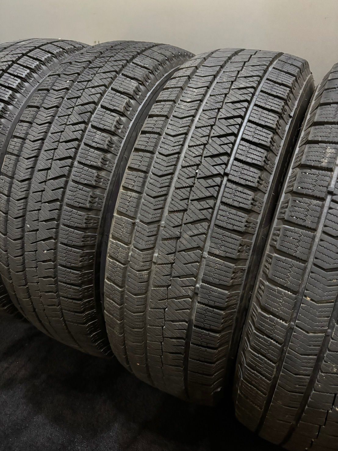 ☆195/65R15 BRIDGESTONE/VRX2 18年製 スタッドレス 4本