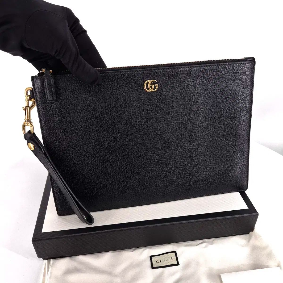 GUCCI グッチ マーモント GG ロゴ クラッチバッグ ブラック 475317