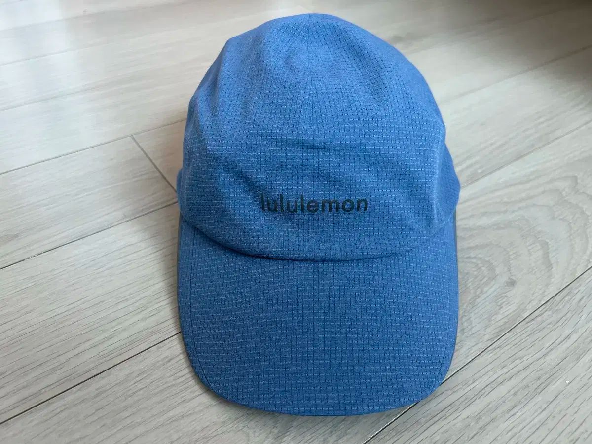 lululemon（ルルレモン) 高速かつ無料 ランニング ハット サイズ S ／ M