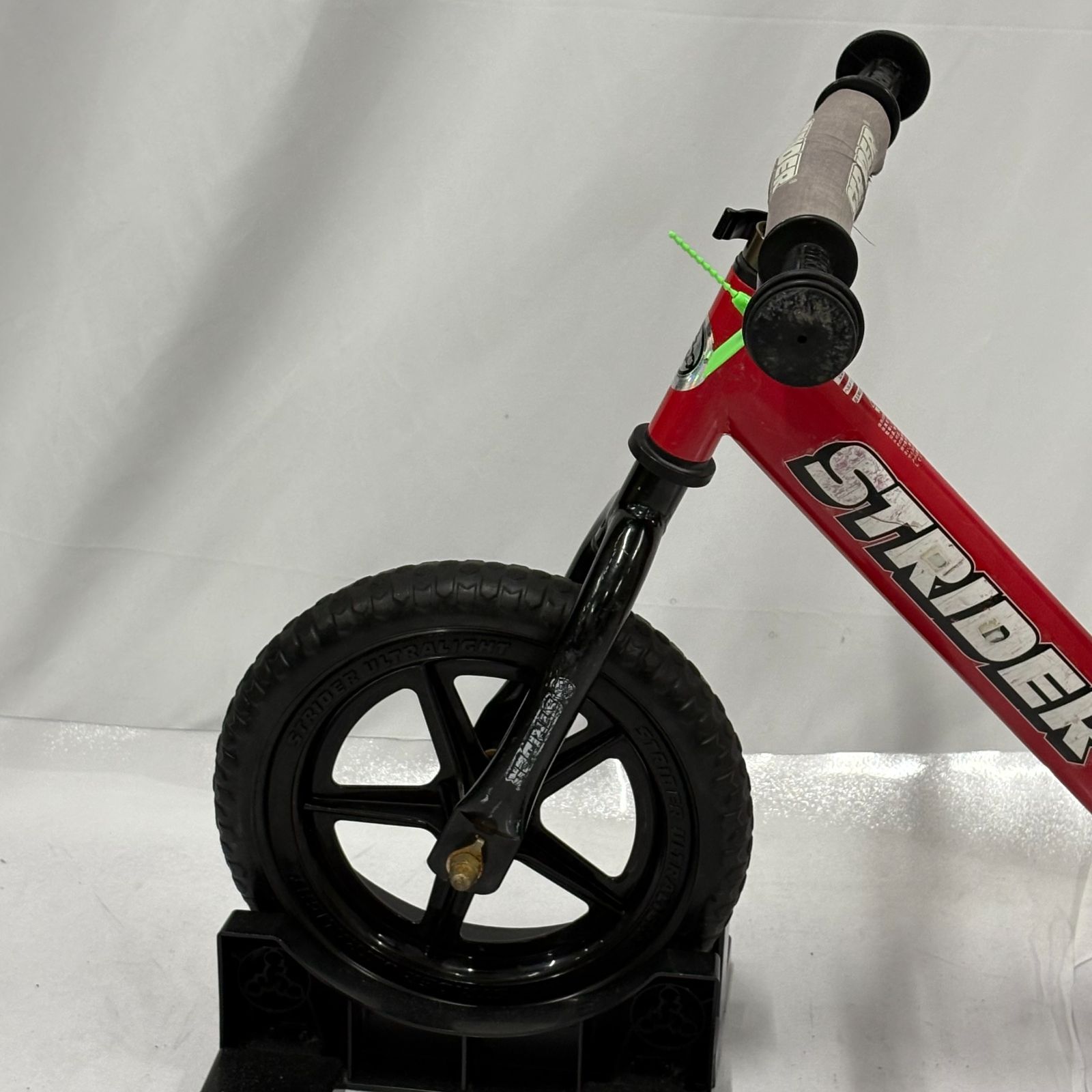 STRIDER 12 スポーツ レッド 美品 大人気カラー STRIDER SPORT ストライダー スポーツ レッド 赤
