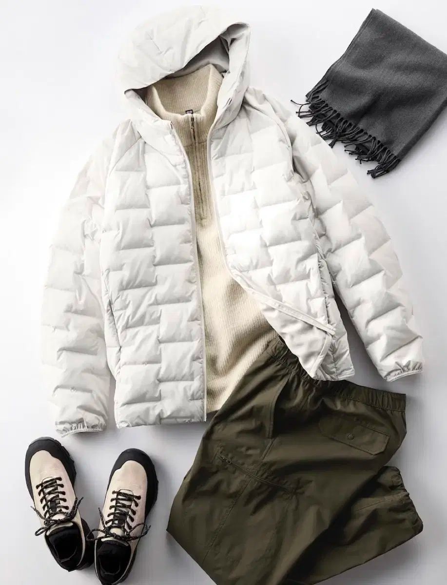 【雷市場（ポンジャン）商品韓国直送】 M UNIQLO(ユニクロ) U ダウンジャケット パフテック パーカー Off-White(オフホワイト)