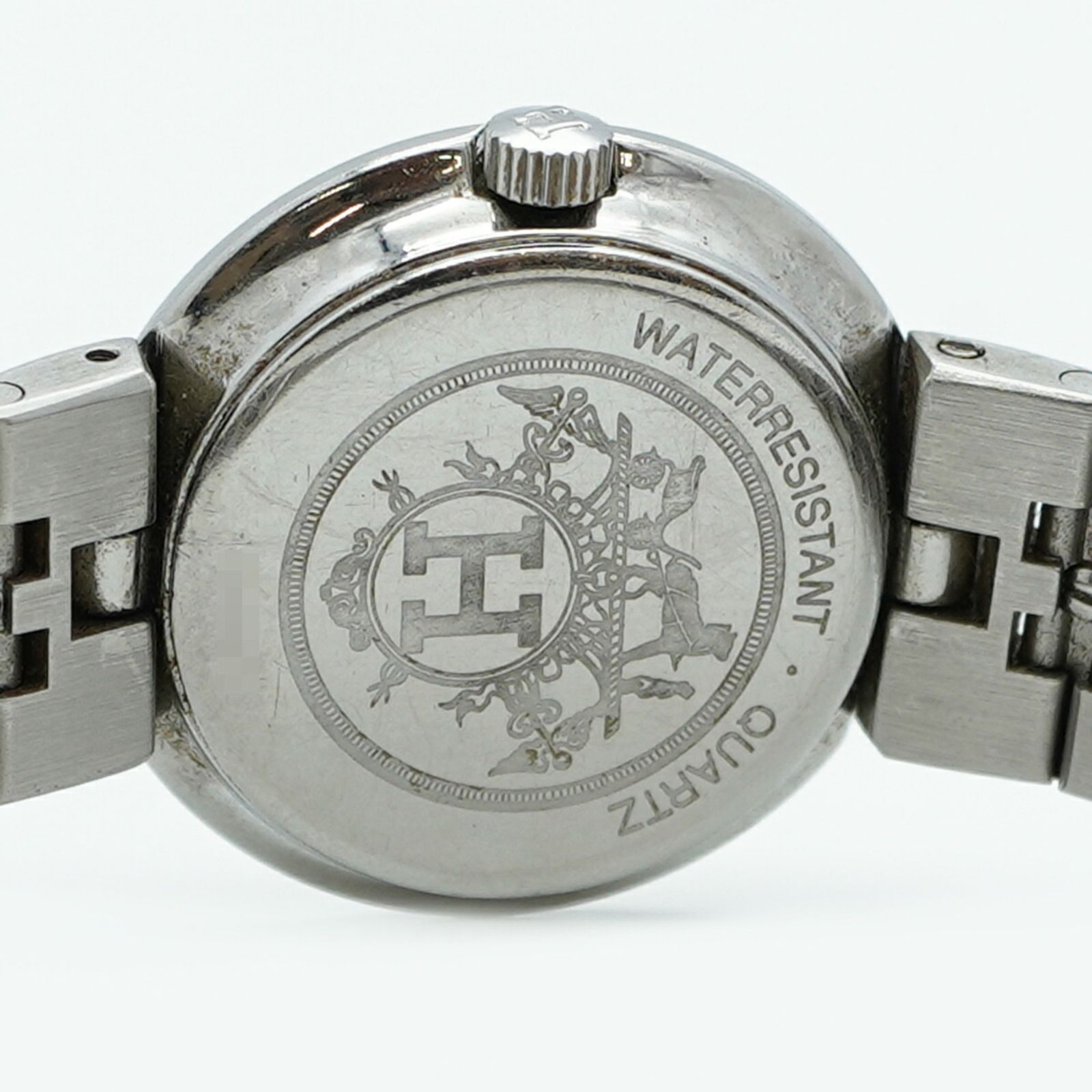 アイボリー文字盤腕時計