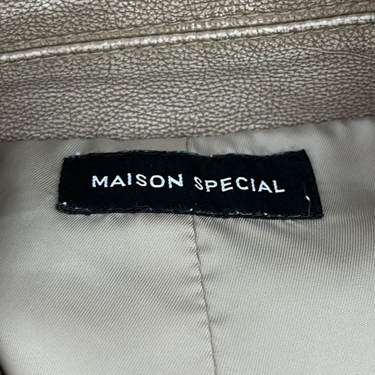 MAISON SPECIAL