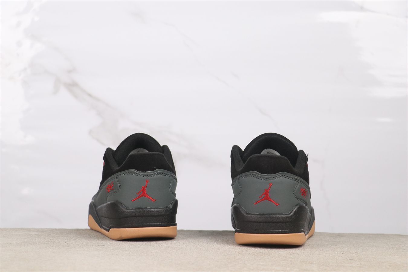 超激安セール開催中です！ 今日 Air Jordan 4 HF3255-001 エアジョーダン 4 ブラックレッド Black Red 送料無料!