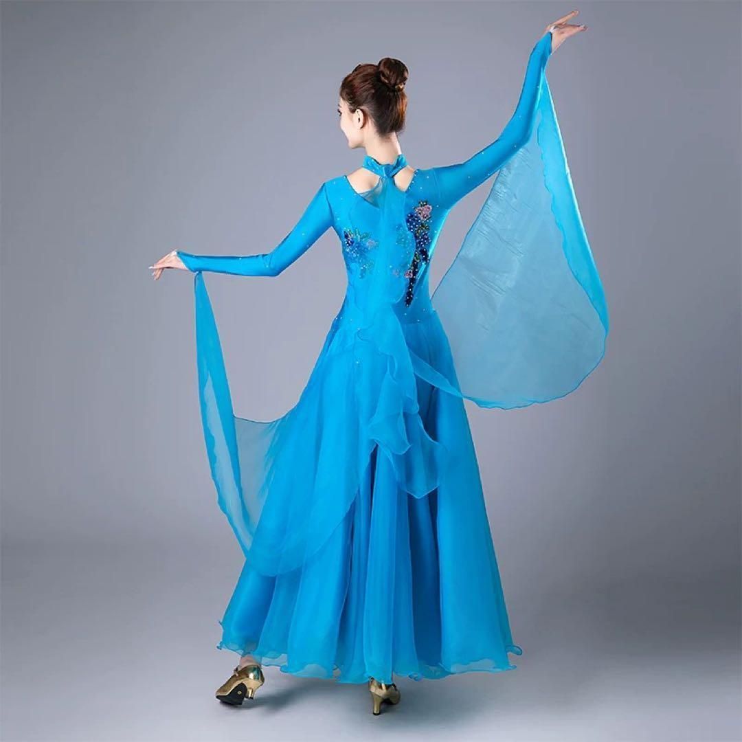 ストーン付きスタンダードドレス?発表会、競技会に最適！Mサイズ 新品