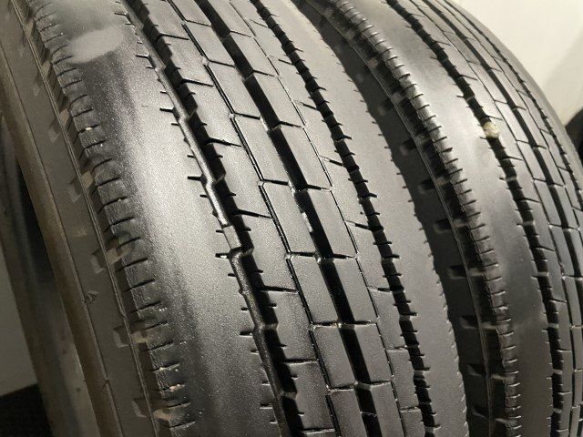 TOYO DELVEX M134 205/80R17.5 120/118L 17.5インチ ライトトラック用 夏タイヤ 2本 21～22年製 バリ溝 シビリアン等　(KTT167)