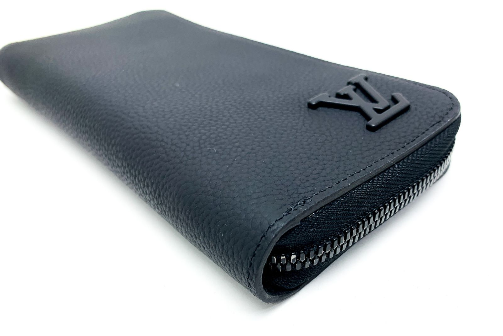 【新品未使用】ルイヴィトン ジッピーウォレット・ヴェルティカル 財布M81743 M81743 ジッピーウォレット・ヴェルティカル