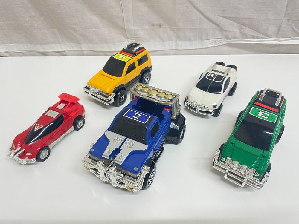 ◆激走戦隊カーレンジャー RVロボ 激走合体DX レンジャービークル 激走合体 玩具