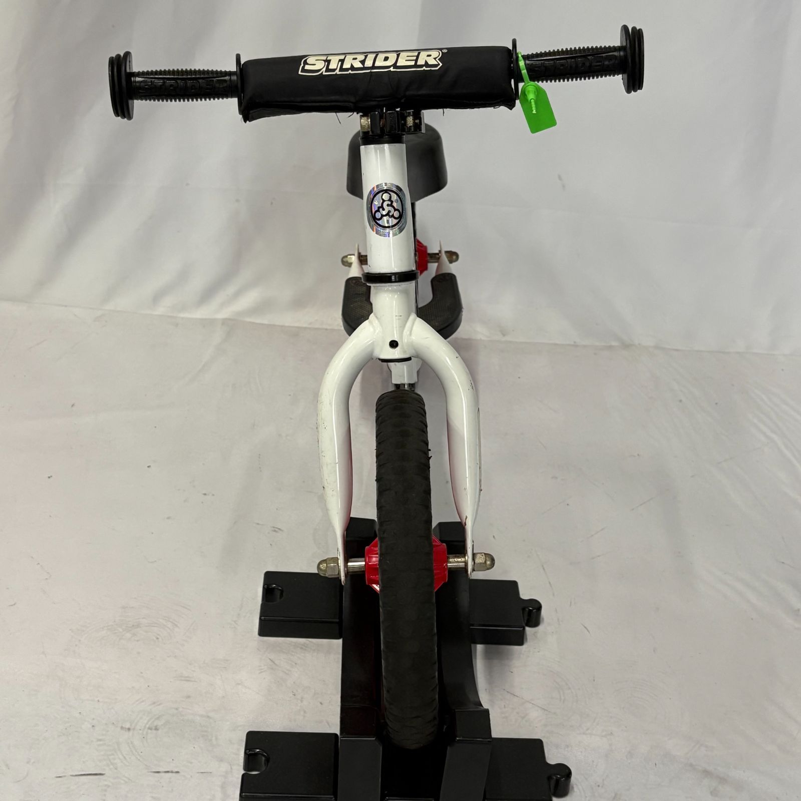 限定カラー】 STRIDER ストライダー 12インチ セーブ・ザ