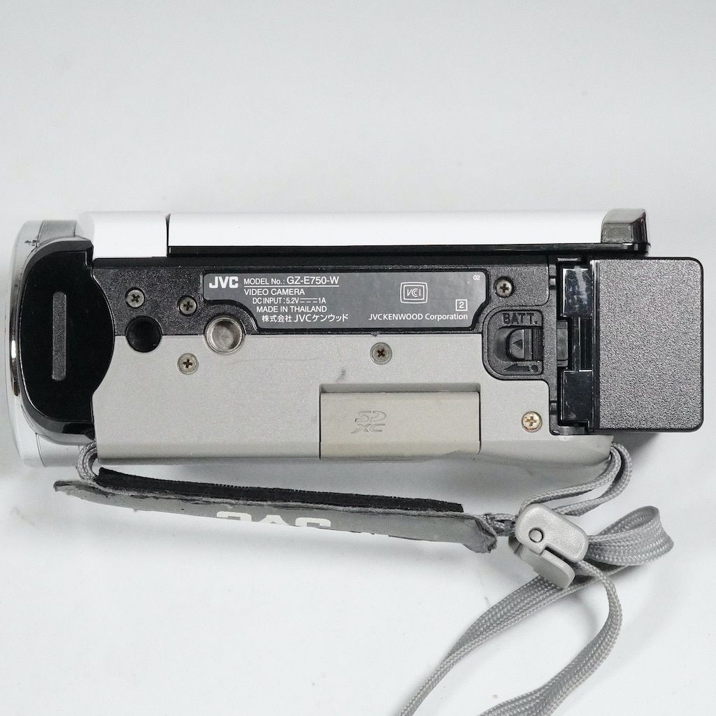JVC Victor Everio GZ-E750-W ホワイト 動作OK 返金保証 /1978 - メルカリ