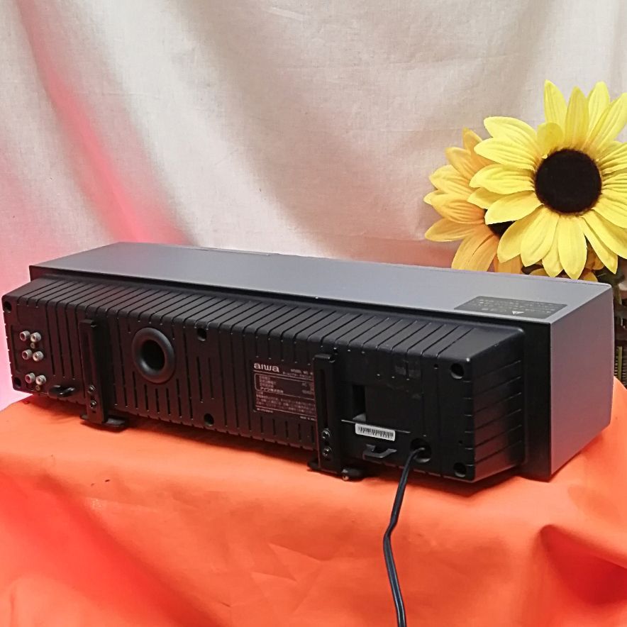 大迫力のアンプ内蔵 サウンドバー】ウーファー、フルレンジ内蔵 現品