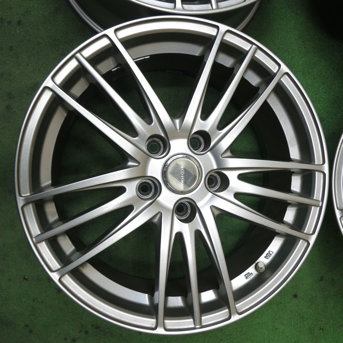 ブリヂストン製 17インチ