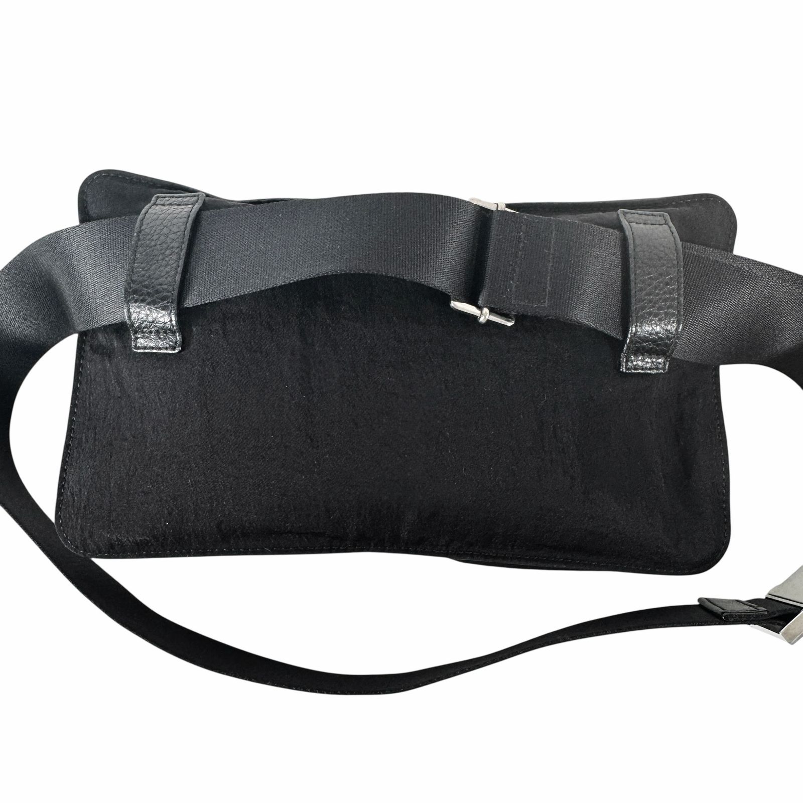 ボディーバッグ