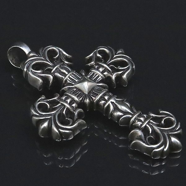 CHROME HEARTS 銀座店 クロムハーツ スモールCHクロス ペンダント 銀座